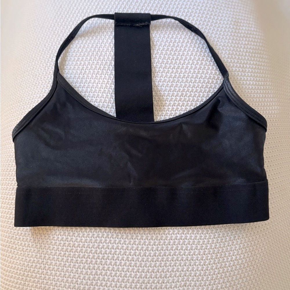 Noli Black Gloss Sports Bra